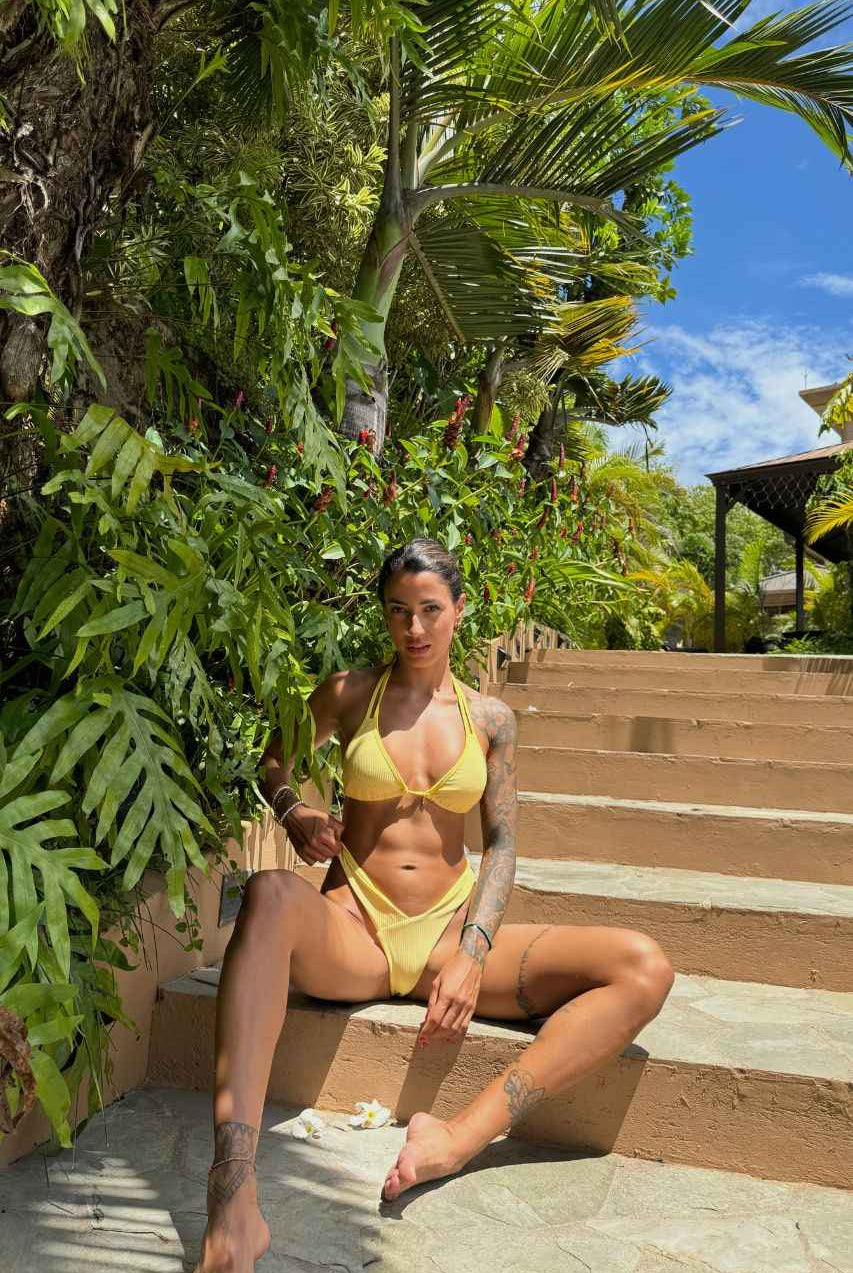 Nila- Bikini Top -Ribbed Lemon Zest